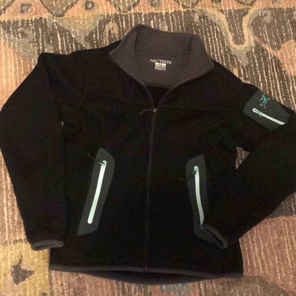Arc’teryx jacket size small
